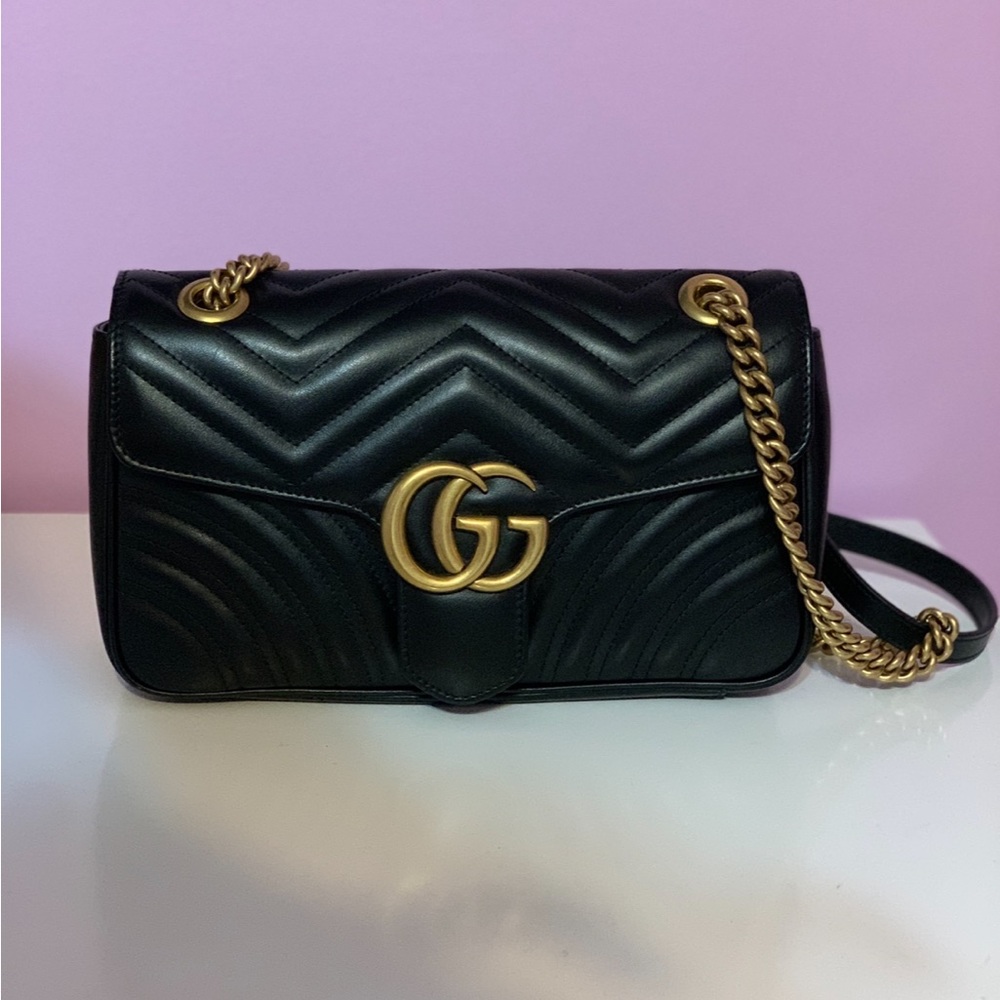 Gucci GG Small Marmont purse, black leather